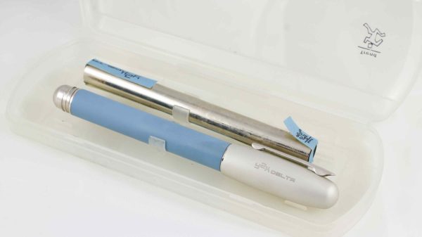 Details about Delta Y2K Blue Fountain Pen