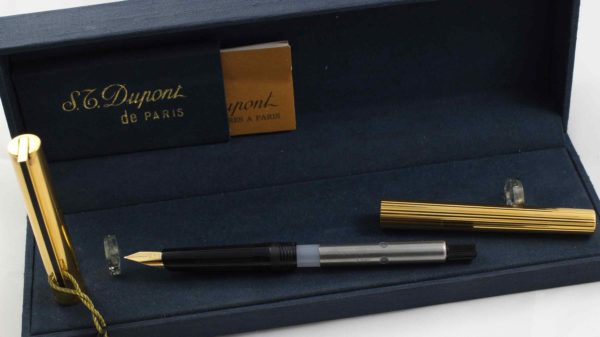 S.T. Dupont Classique / Classic Vermeil Fountain pen