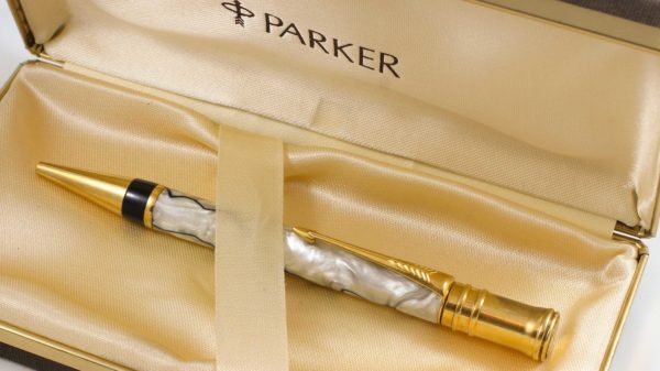 Parker Duofold Centennial Black and Pearl Ballpoint